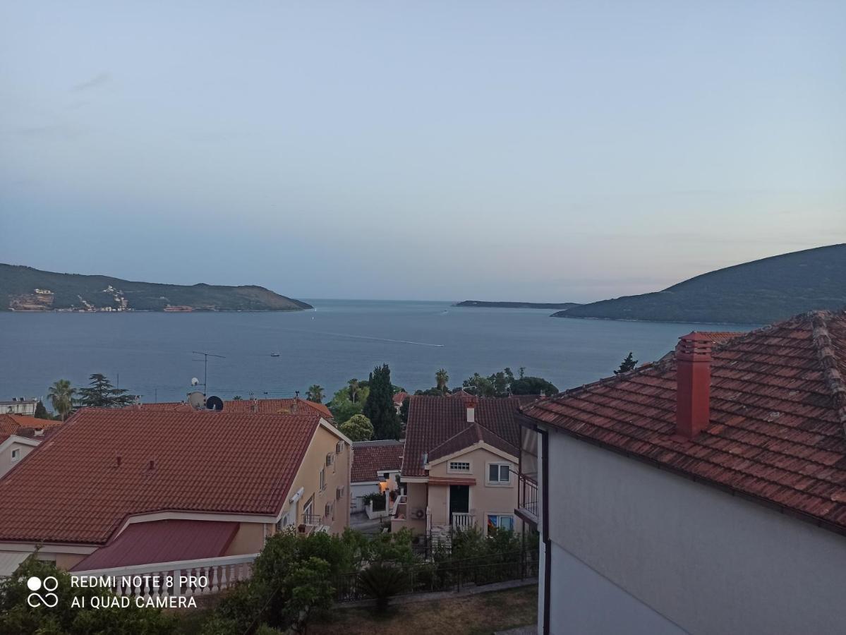 Apartment Cepic Χέρτσεγκ Νόβι Εξωτερικό φωτογραφία